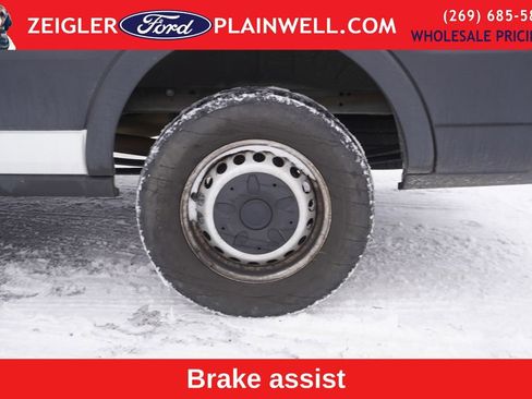 Used 2019 Ford Transit 250 148 Medium Roof image 7