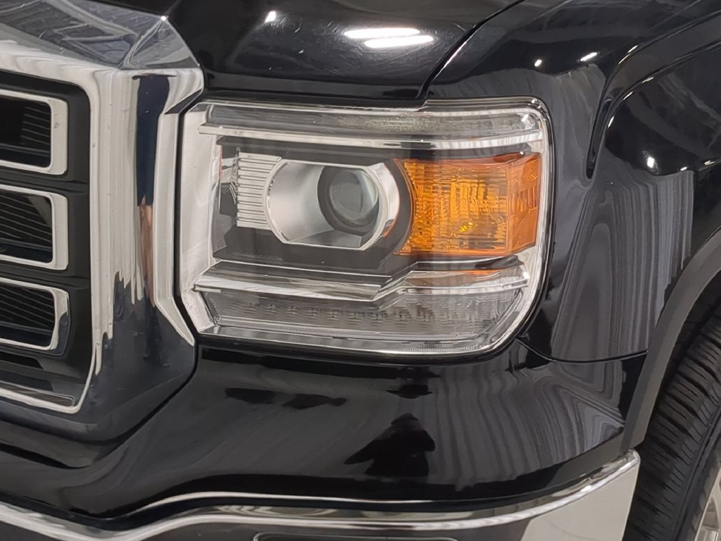 Used 2015 GMC Sierra 1500 SLT w/ Max Trailering Package AWD/4WD image 14