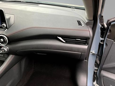 Used 2024 Nissan Sentra SR w/ SR Premium Package FWD image 29