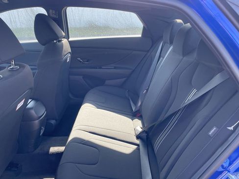 New 2025 Hyundai Elantra SEL image 47