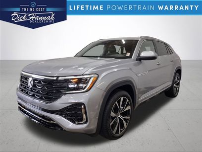 New 2026 Volkswagen Atlas Cross Sport SEL Premium R-Line