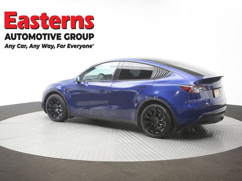 Used 2021 Tesla Model Y Long Range AWD/4WD image 57