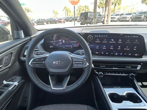 New 2026 Chevrolet Traverse LT w/ Midnight/Sport Edition FWD image 16