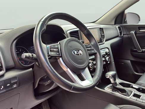 Used 2022 Kia Sportage EX w/ EX Technology Package FWD image 26