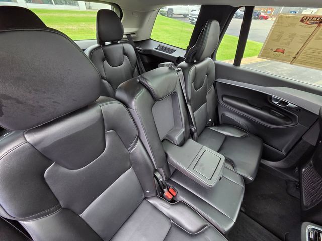 Used 2022 Volvo XC90 T5 Momentum AWD/4WD image 43