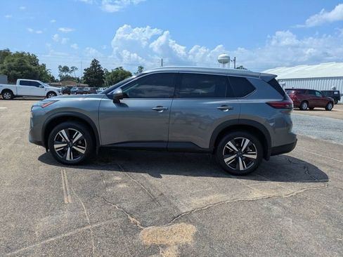 Used 2024 Nissan Rogue SL w/ SL Premium Package FWD image 7