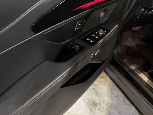 Used 2024 Lincoln Nautilus Premier w/ Equipment Group 102A image 14