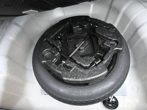 Used 2019 Hyundai Elantra SEL FWD image 22