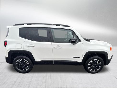 Used 2023 Jeep Renegade Latitude image 5