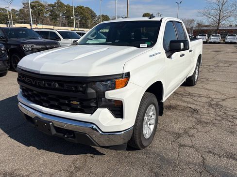 Used 2024 Chevrolet Silverado 1500 W/T w/ WT Value Package image 1