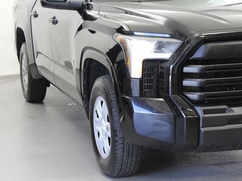 Used 2022 Toyota Tundra SR w/ SR Tow Package RWD image 4