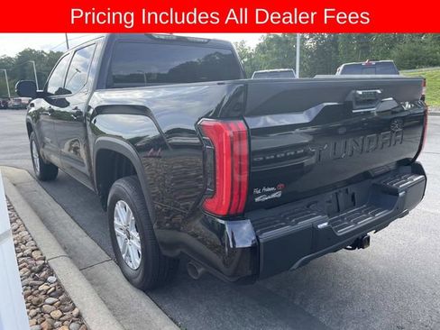 Used 2025 Toyota Tundra SR5 w/ SR5 Convenience Package AWD/4WD image 7
