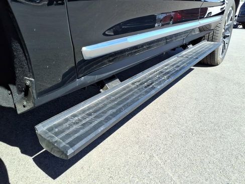 New 2026 GMC Yukon Denali w/ Sun & Power Step Package AWD/4WD image 7