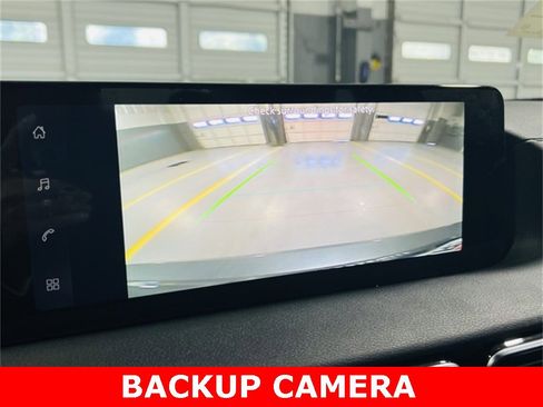 New 2026 Nissan Sentra SV image 7