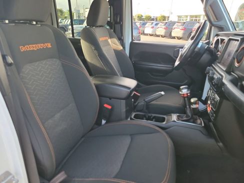 Certified 2021 Jeep Gladiator Mojave image 16
