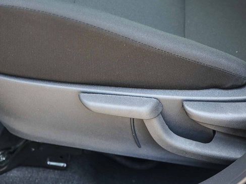 New 2025 Nissan Kicks Play S FWD image 22