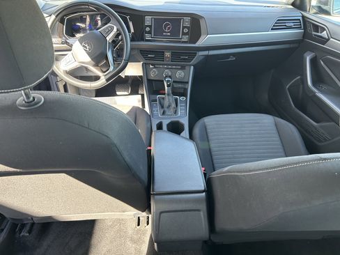Used 2023 Volkswagen Jetta S image 21
