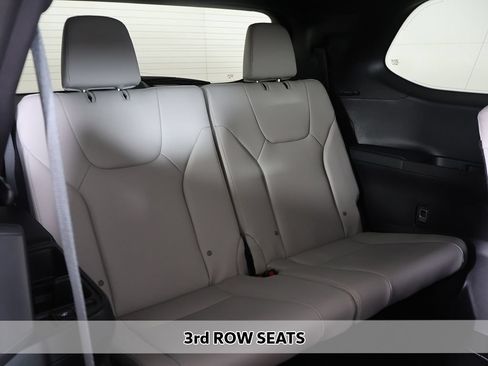 Used 2025 Lexus TX 350 AWD image 9