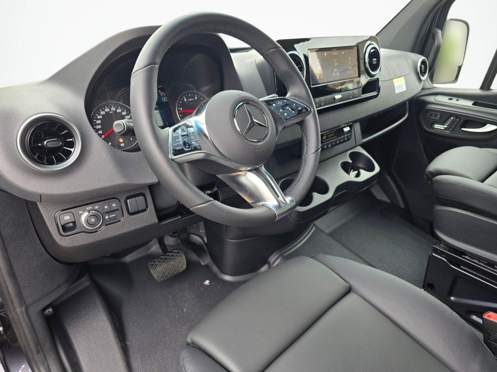 New 2026 Mercedes-Benz Sprinter 2500 image 10