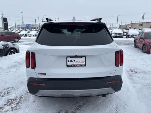 Used 2023 Kia Sorento SX Prestige image 6