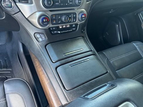 Used 2019 GMC Yukon XL Denali w/ Open Road Package AWD/4WD image 24