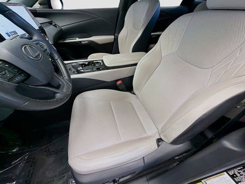 Used 2023 Lexus RX 350 Premium w/ Accessory Package (Z1) FWD image 11