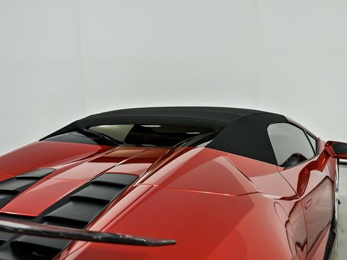 Used 2019 Lamborghini Huracan LP 580-2 image 22