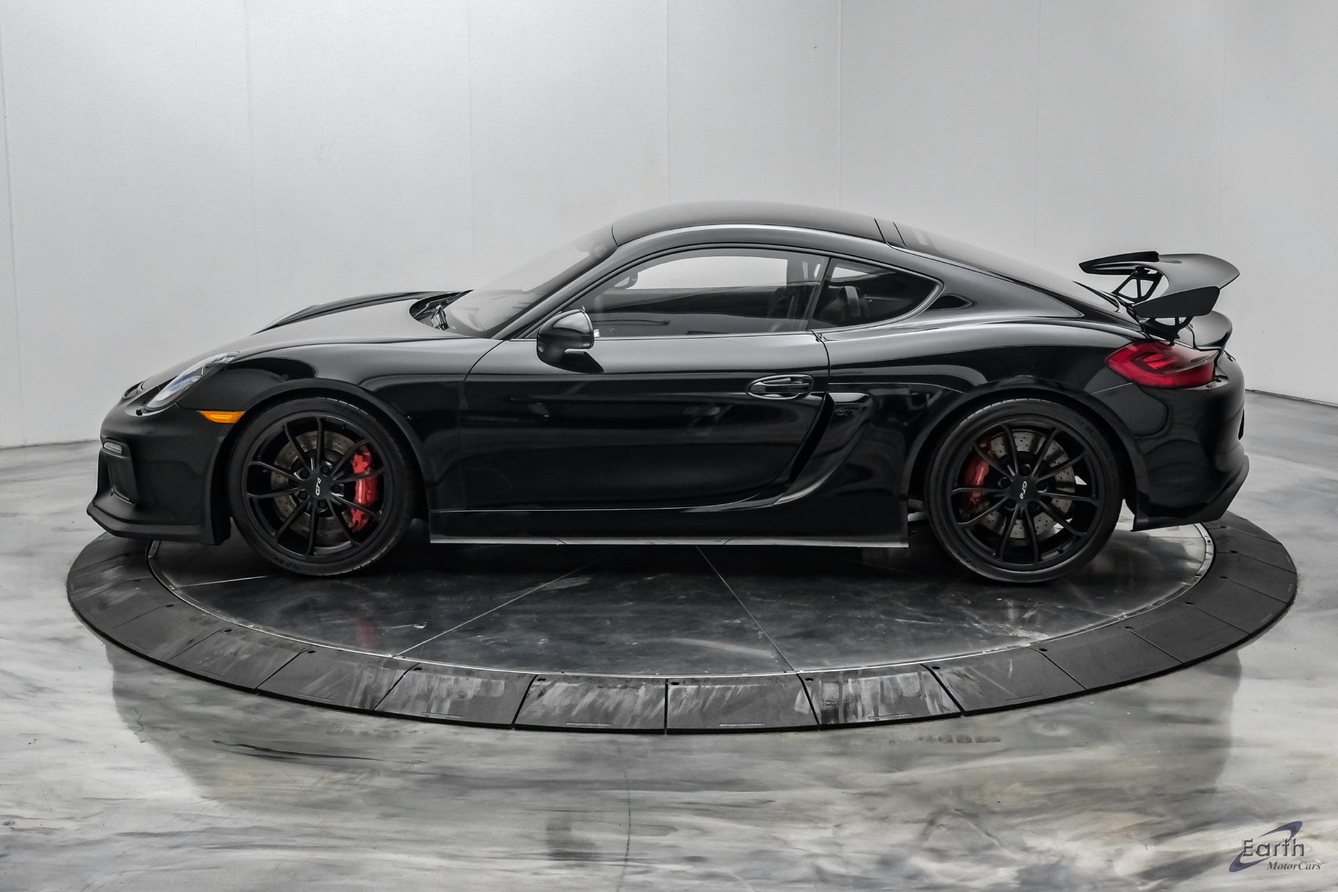 Used 2016 Porsche Cayman GT4 RWD image 8
