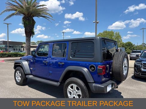 Used 2019 Jeep Wrangler Unlimited Sport S AWD/4WD image 3