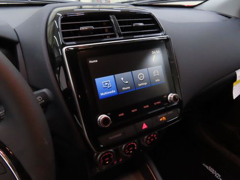 New 2025 Mitsubishi Outlander Sport SE image 16