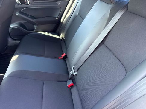 Used 2023 Honda Civic Sport image 13