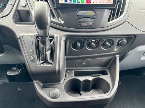 Used 2019 Ford Transit 250 148 Medium Roof image 17
