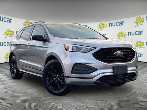 Used 2022 Ford Edge SE w/ Black Appearance Package AWD/4WD image 1