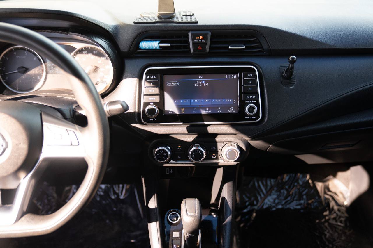 Used 2020 Nissan Versa S FWD image 24