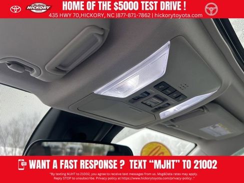 Used 2020 Toyota RAV4 XLE Premium image 30