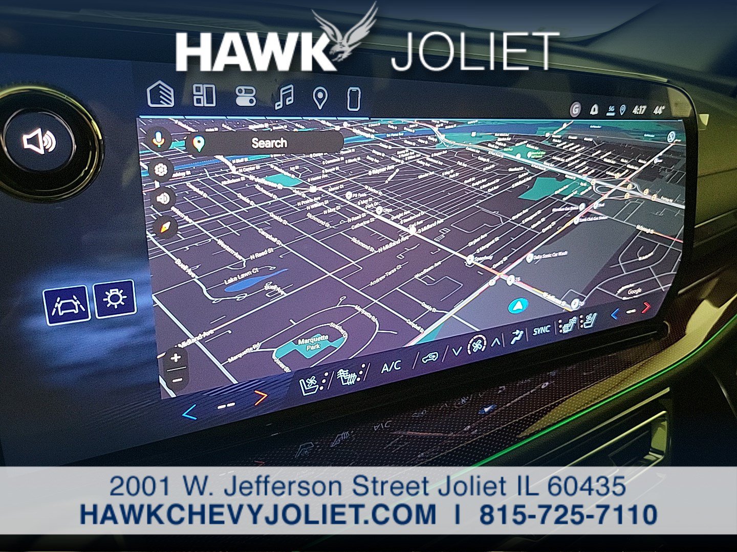 New 2026 Chevrolet Traverse RS w/ LPO, Floor Liner Package FWD image 18