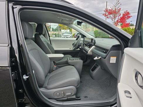 New 2025 Hyundai Ioniq 5 SEL image 10