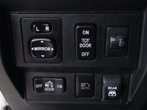 Used 2021 Toyota Tundra SR5 w/ TRD Sport Package image 33