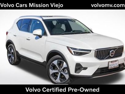 Certified 2025 Volvo XC40 B5 Plus w/ Protection Package Premier