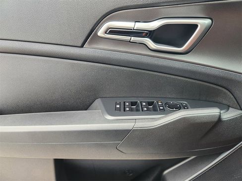 New 2026 Kia Sportage LX w/ LX Convenience Package image 16