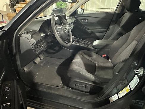 Used 2023 Honda Accord EX image 14