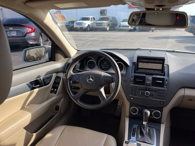 Used 2010 Mercedes-Benz C 300 4MATIC Sedan image 42