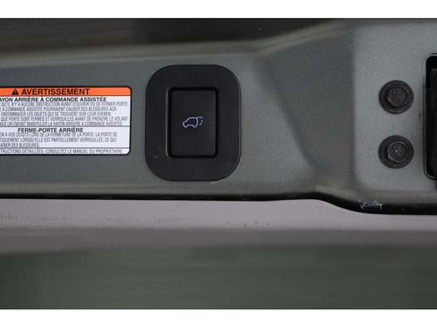 Used 2019 Toyota Sienna XLE w/ XLE Navigation Package FWD image 26