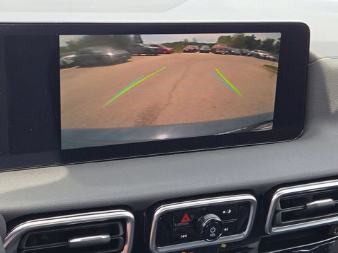 Used 2026 Nissan Sentra SV w/ Floor Mat Package FWD image 25