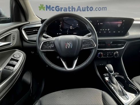 Used 2025 Buick Encore GX Preferred AWD/4WD image 11