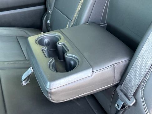 Used 2021 Chevrolet Silverado 1500 LT Trail Boss w/ Convenience Package II AWD/4WD image 51