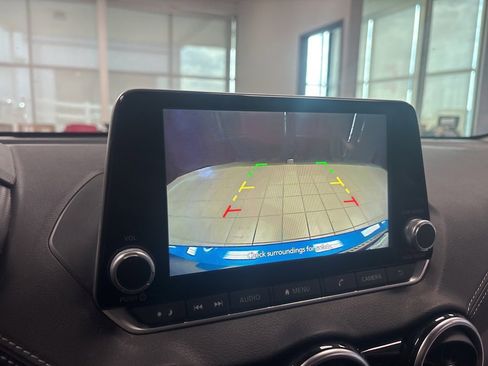 Used 2023 Nissan Sentra SV image 21