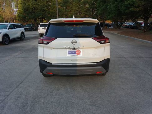 Used 2023 Nissan Rogue SV image 19