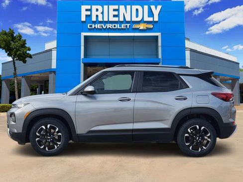 Used 2023 Chevrolet TrailBlazer LT image 4