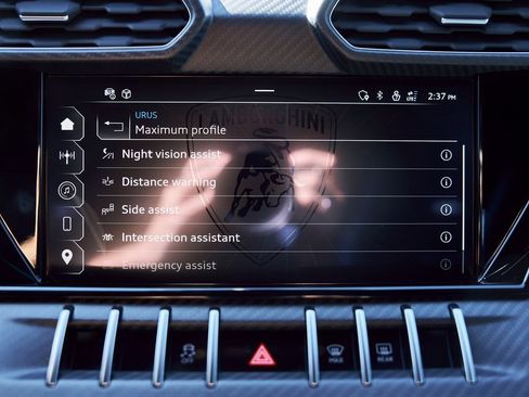 Used 2024 Lamborghini Urus Performante image 92